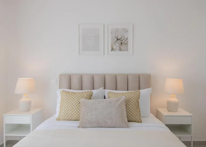 Phaedrus Living: Seaview Luxury Flat Limnaria 134